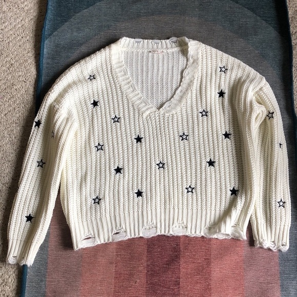 Hem & Thread Distressed Knit Star Embroidered V Neck Sweatshirt Fourth OF July - Picture 11 of 16